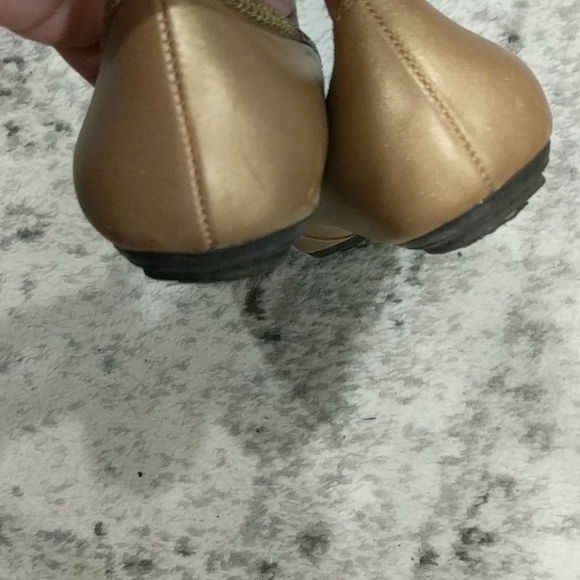 Jasmin Gold Genuine Leather flats - Picture 4 of 8